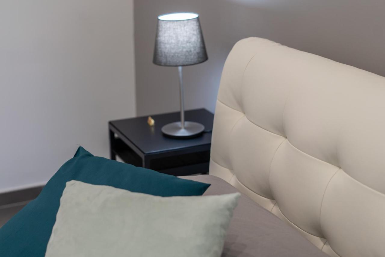 Doria Suites Napoli Dış mekan fotoğraf