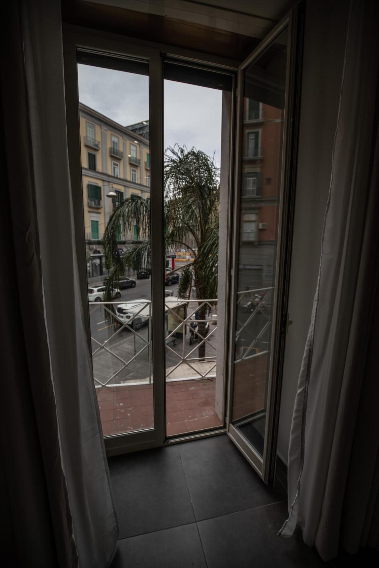 Doria Suites Napoli Dış mekan fotoğraf