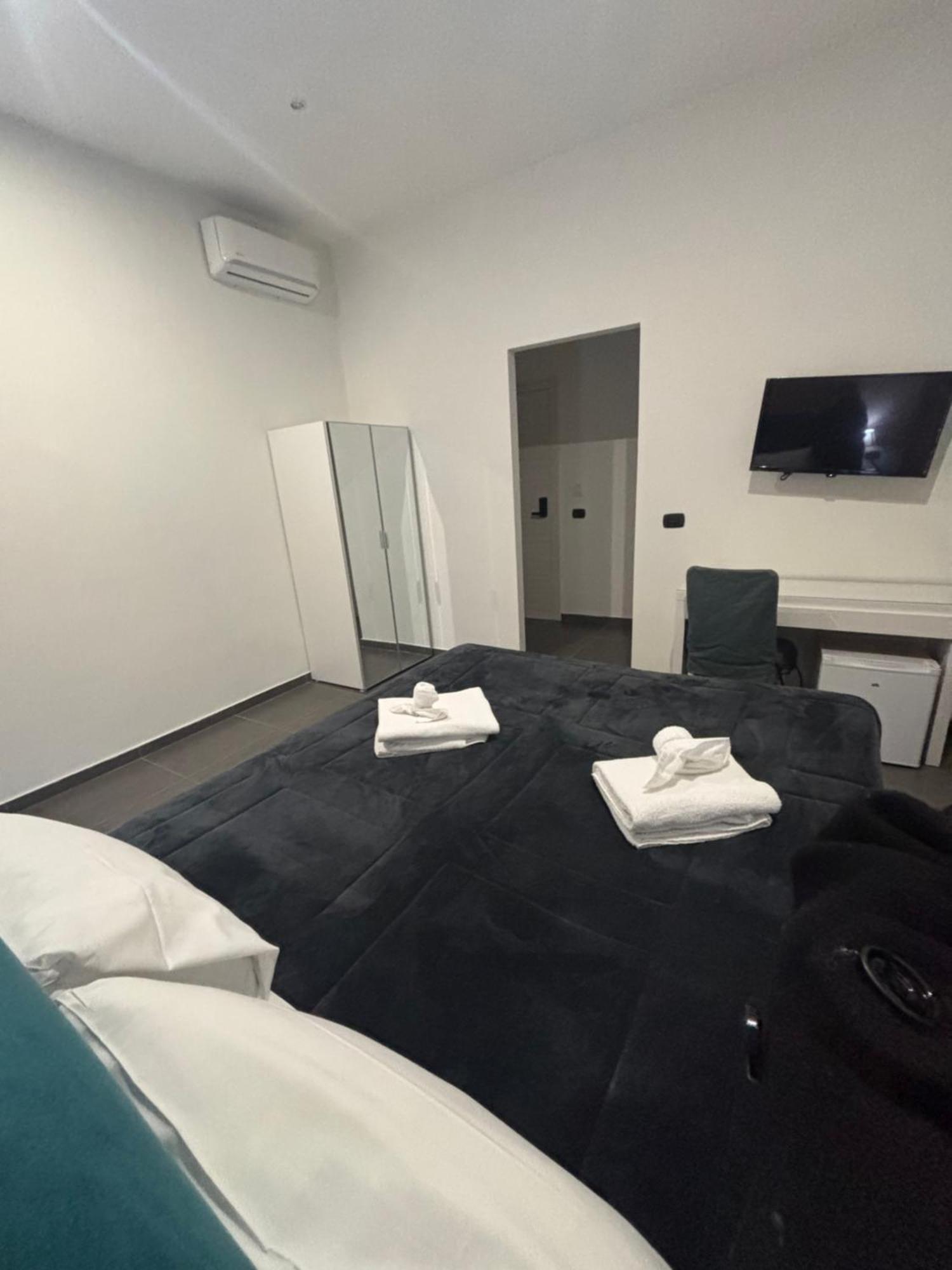 Doria Suites Napoli Dış mekan fotoğraf